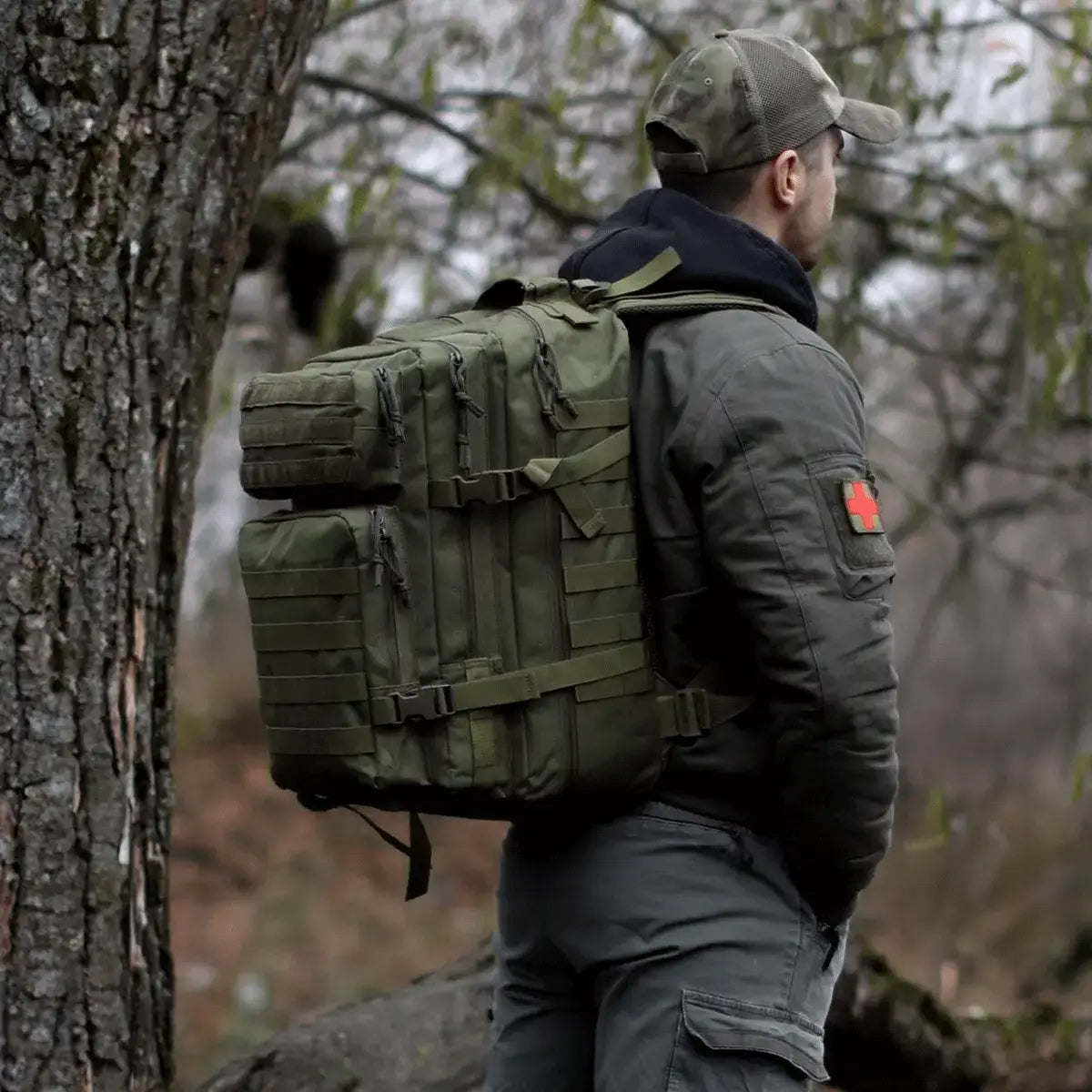 Exodus® Military Tactical Backpack (+ Free Velcro Patch with the England Flag)